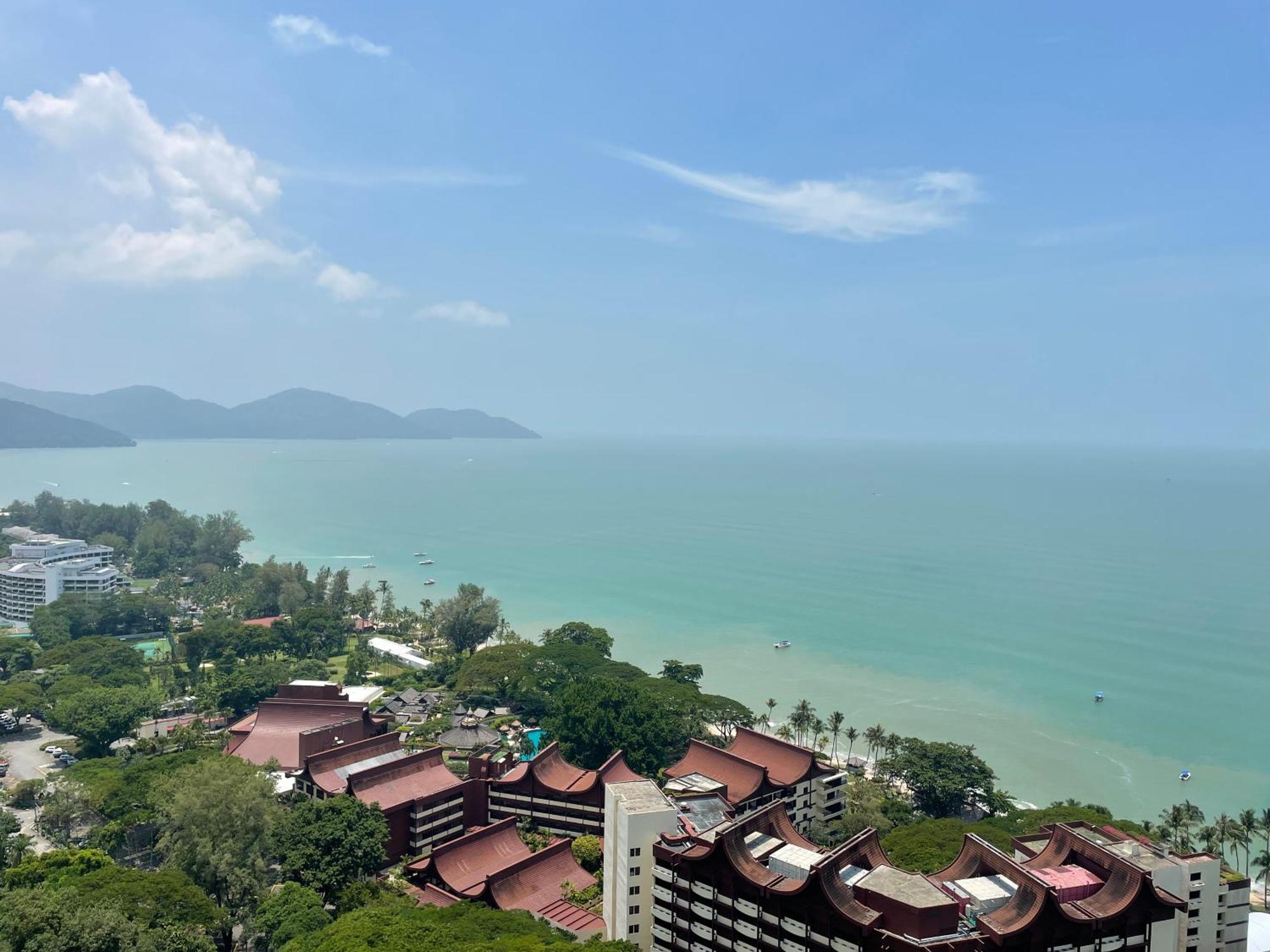 The Ferringhi Sea View At Sri Sayang Apartment Batu Ferringhi Exterior photo
